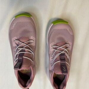 On Running Cloudleap Kids Sneakers | Pink & Neon Green | Youth US 11